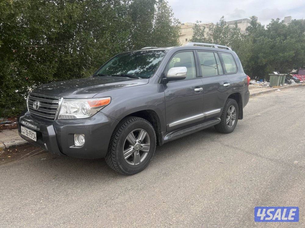 لاندكروزر 2015    تماتيك 8 سلندر3