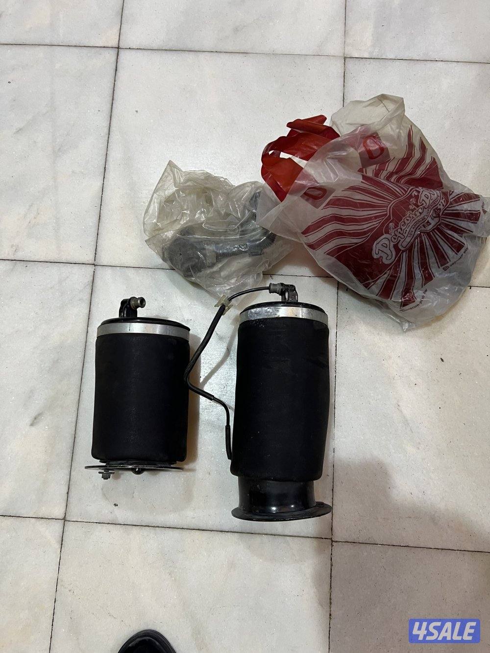 ايك لكزز LX او GX+ كشنين خلفي حق تاهو يوكن6