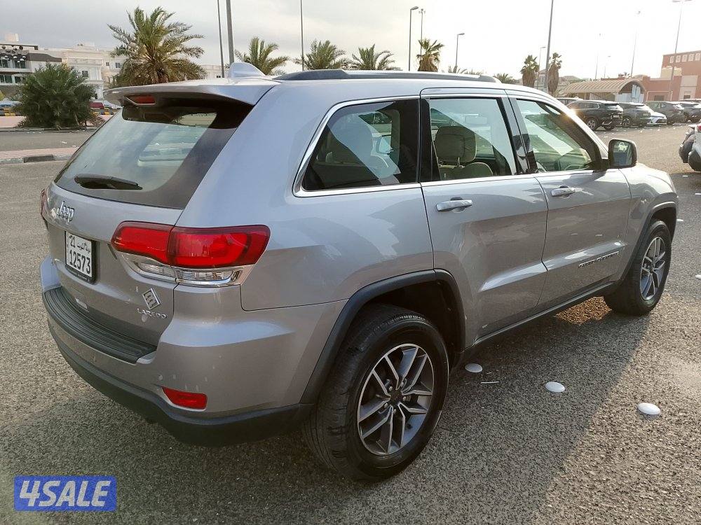 للبيع جراند شيروكي موديل 20213