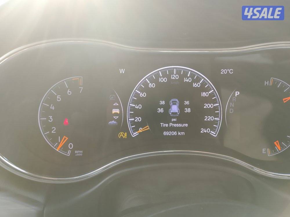 للبيع جراند شيروكي موديل 20217