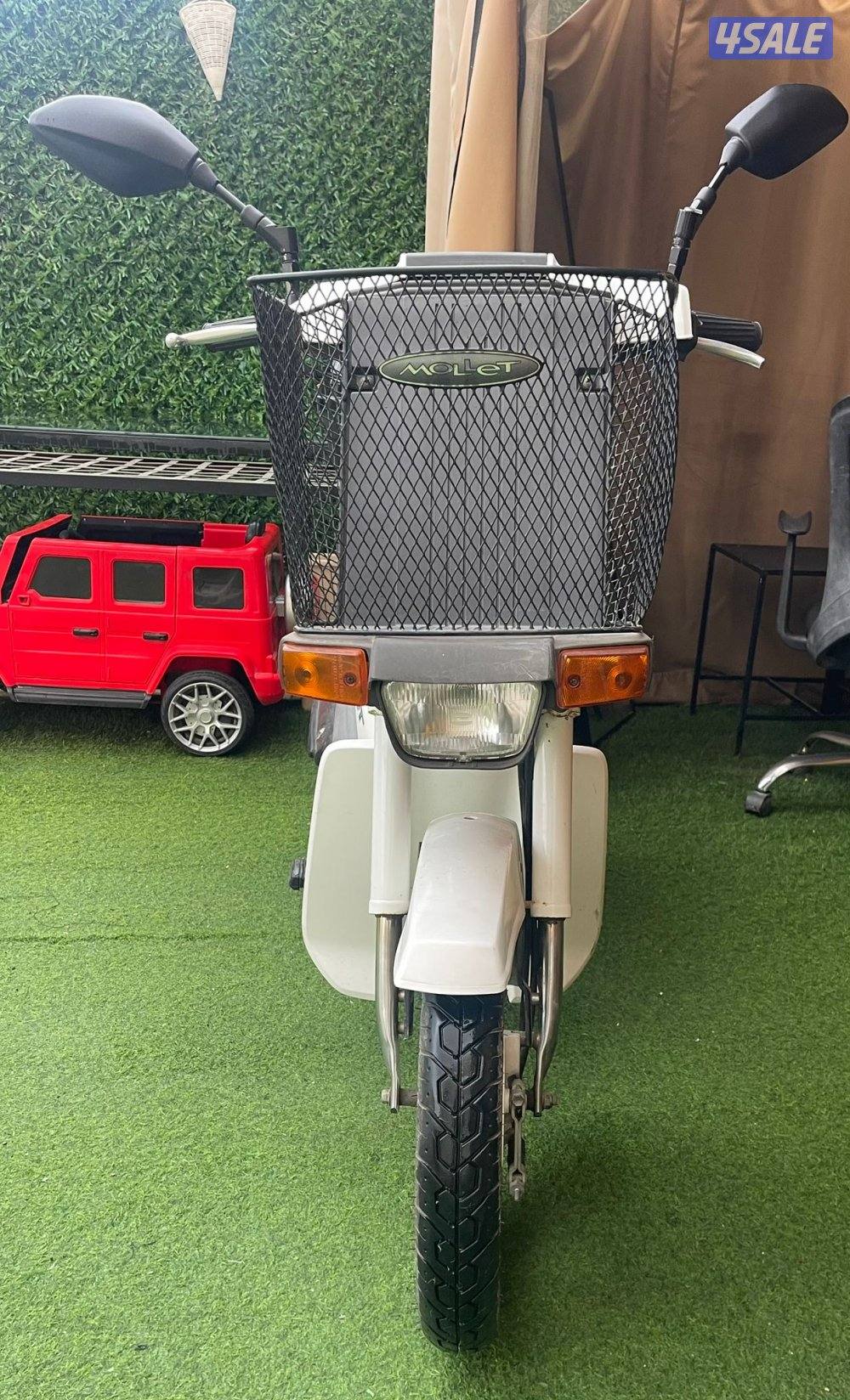 للبيع سوزوكي نظيف مو محتاج شي3