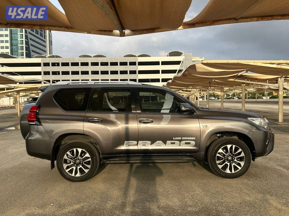 تويوتا برادو 2022 TXL شرط الفحص بالكامل صبغ الوكالة5