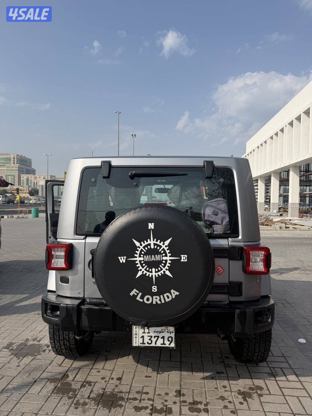 للبيع او للبدل معاون فوكس قيمتهم ٦٨٠ وسبرنقات عازل حراري نانو سراميك0