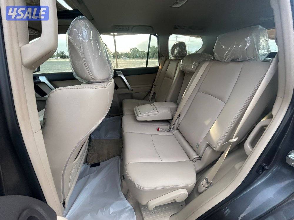 تويوتا برادو 2022 TXL شرط الفحص بالكامل صبغ الوكالة8