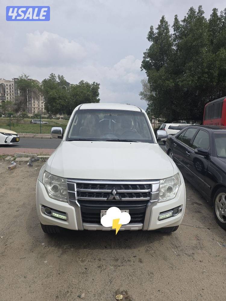 ميتسوبيشي باجيرو موديل 2019 فئة GLS / V6 شرط الفحص قير وماكينة وشاصي0