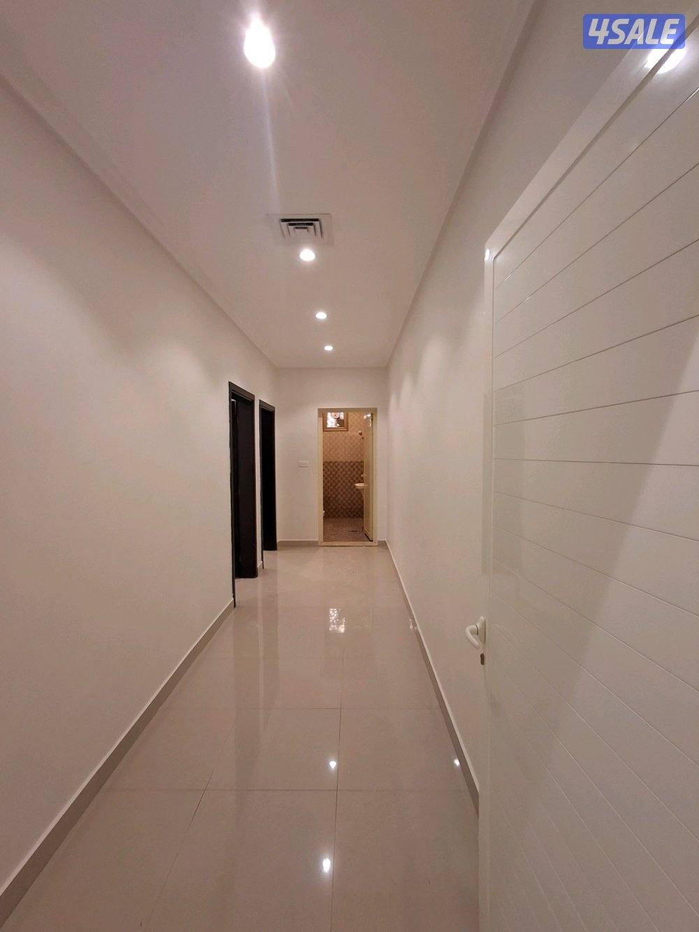 للايجار شقق فى صباح الاحمد3