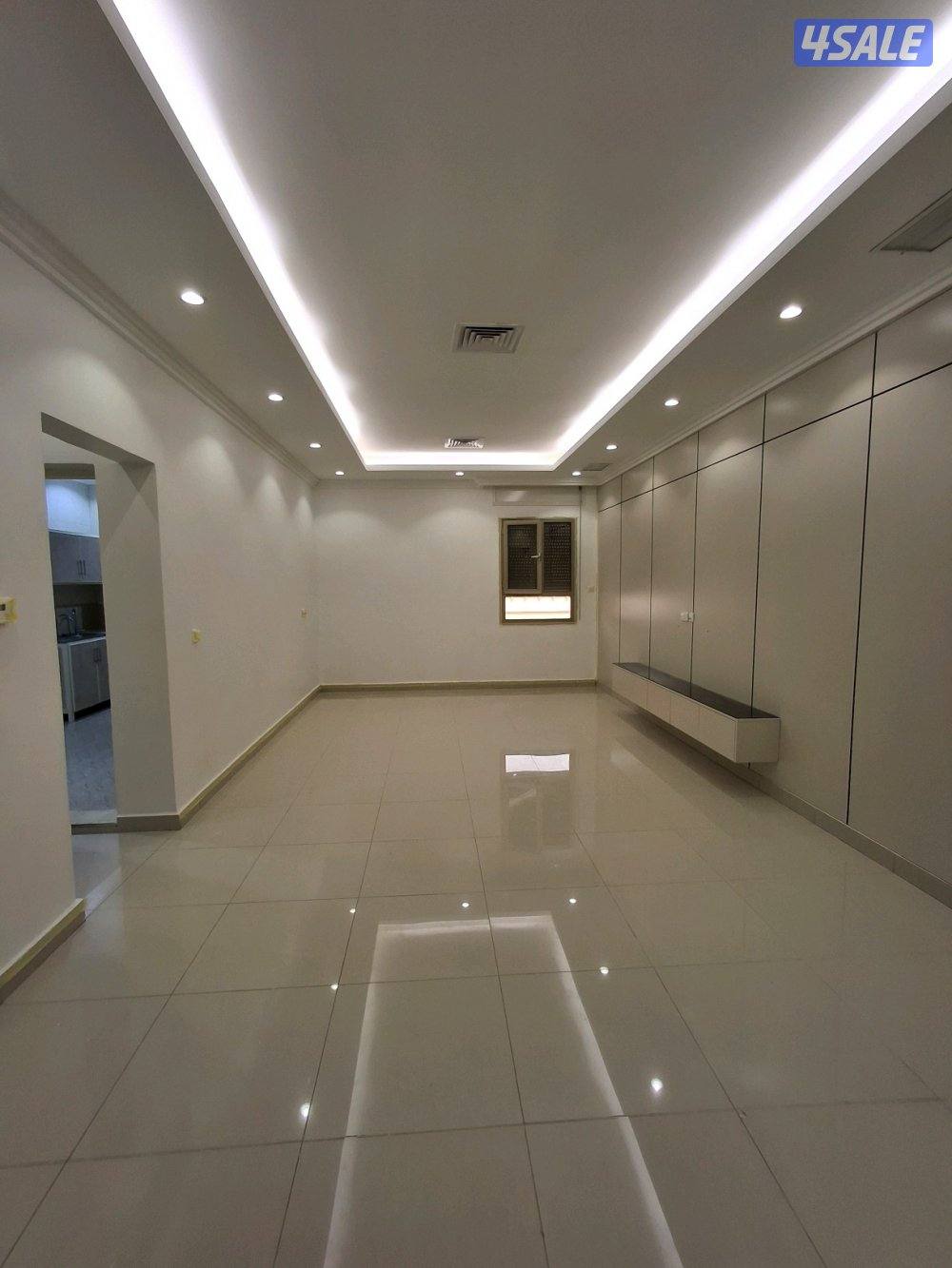 للايجار شقق فى صباح الاحمد7