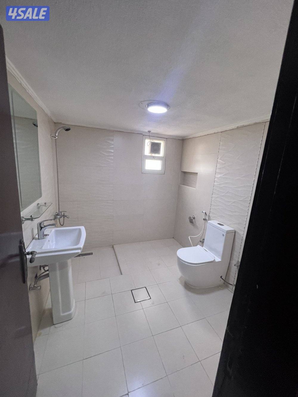 للإيجار شقة في عماير الصراف المنقف4