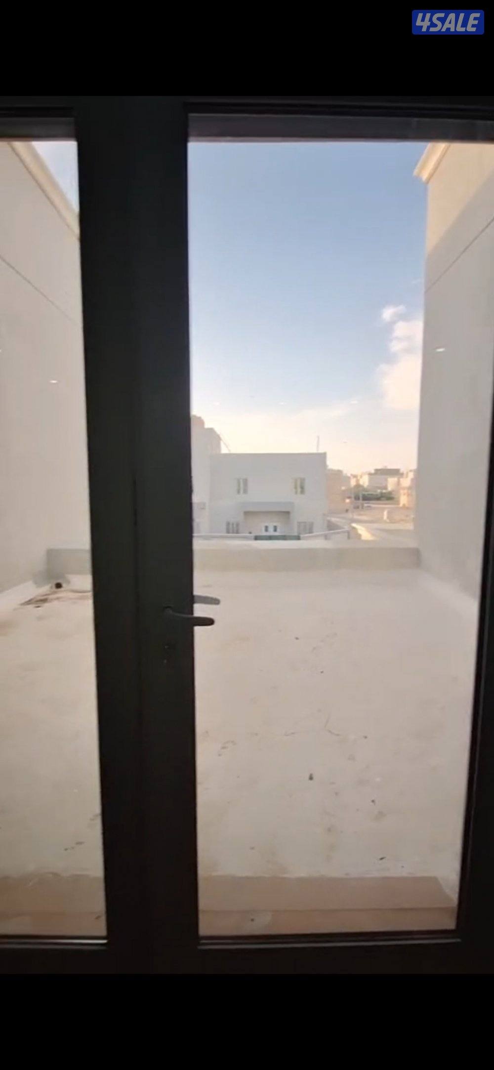 للايجار قسيمه بتوسعة الوفرة قطعه ٥3