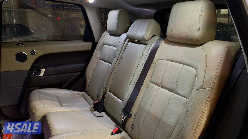 رنج روفر سبورت SE/ موديل 2019/ عداد 95 ألف/ صبغ الوكالة/ قمة بالنظافه9