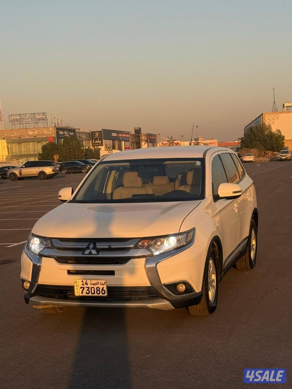 للبيع ميتسوبيشي اوت لاندر💥 دبل قير موديل 2016 عداد1210