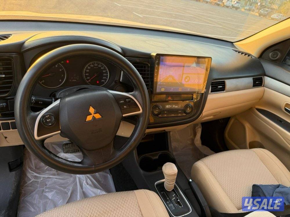 للبيع ميتسوبيشي اوت لاندر💥 دبل قير موديل 2016 عداد1213