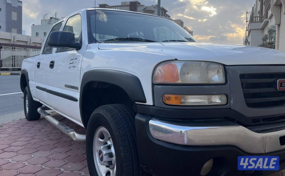 للبيع وانيت سيرا HD دبل قير صبغ وكاله ماشي 3402