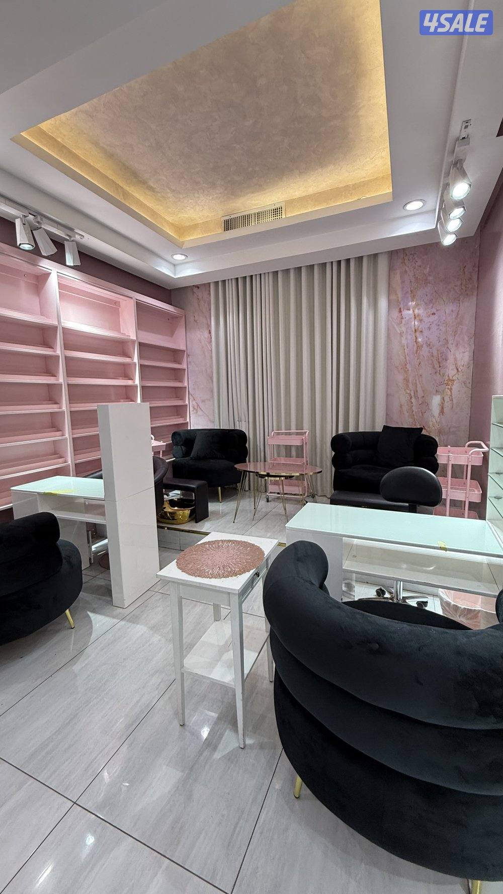 صالون نسائي في صباح السالم قطعه ٣1