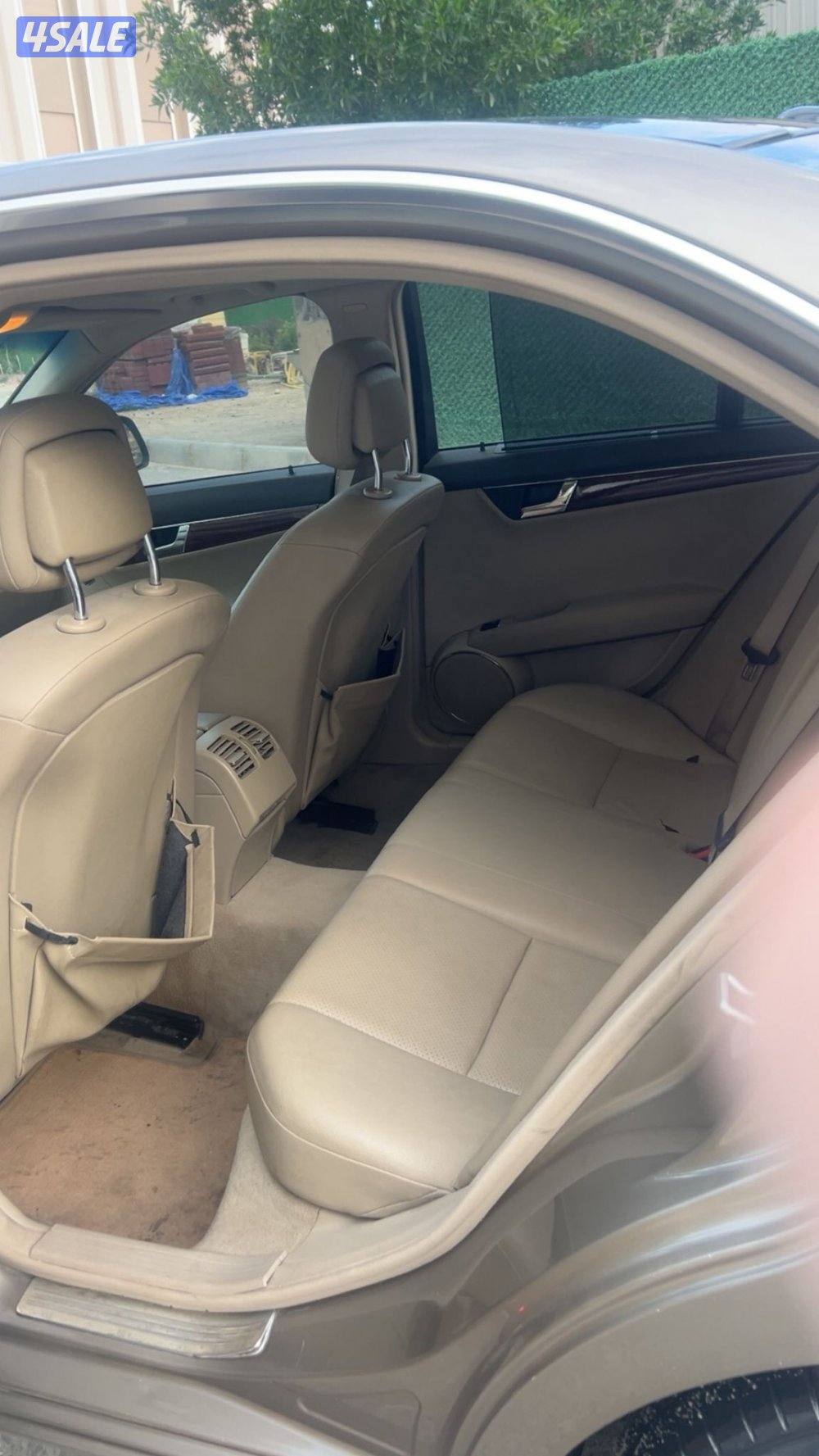 للبيع مورسيدس C2305