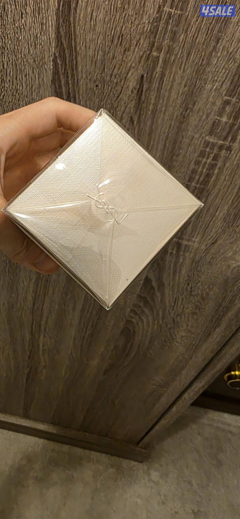 عطر ا اصلي جديد SUPREME BOUQUET

new ysl2