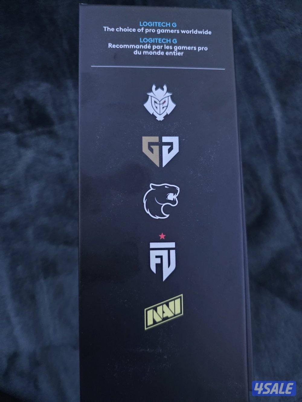 super light 2 logtitech1