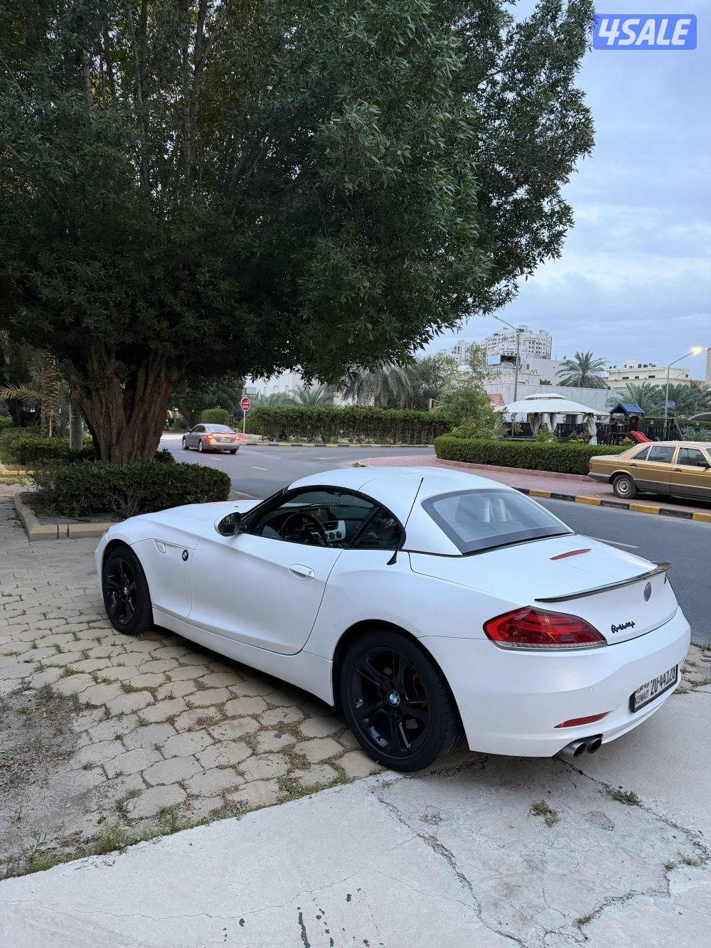 Bmw z4  الغانم2