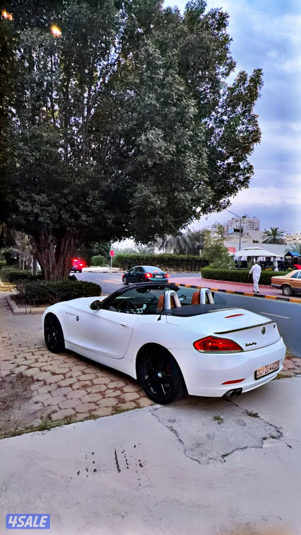 Bmw z4  الغانم8