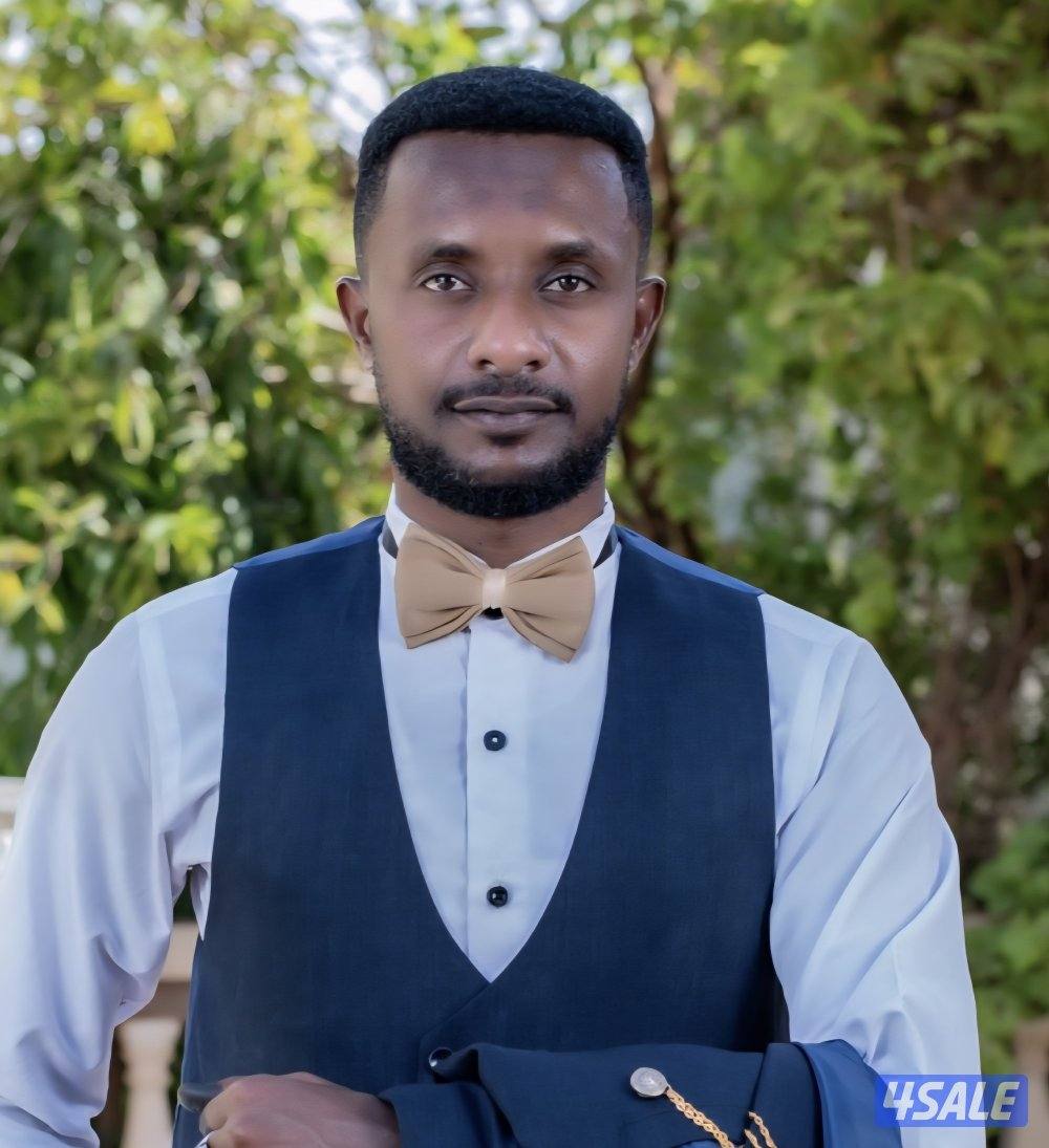 محاسب خبرة ٨ سنه داخل الكويت0