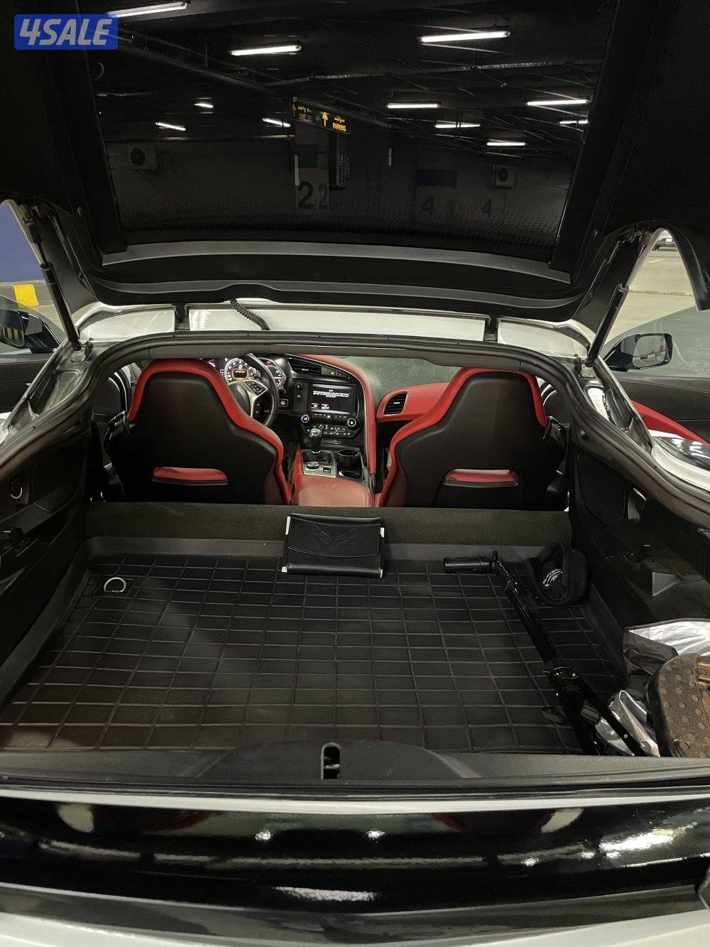 للبيع كورفيت مديل 2015 lt3 فل اوبشن ماشي 197 قير عادي نظيف شرط الفحص ي4