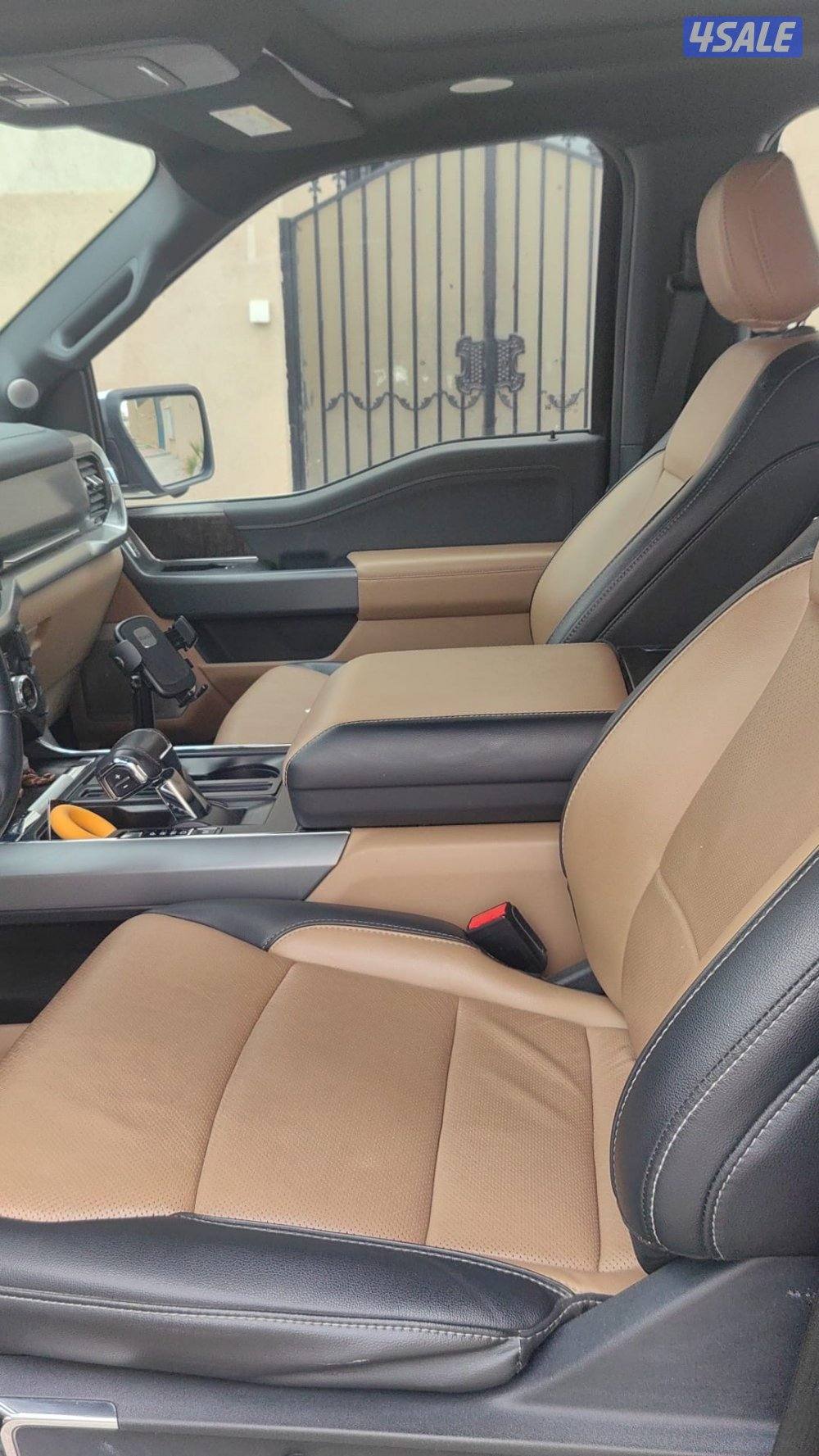 وانيت فورد لاريت Lariat ٢٠٢١ صبغ الوكاله4