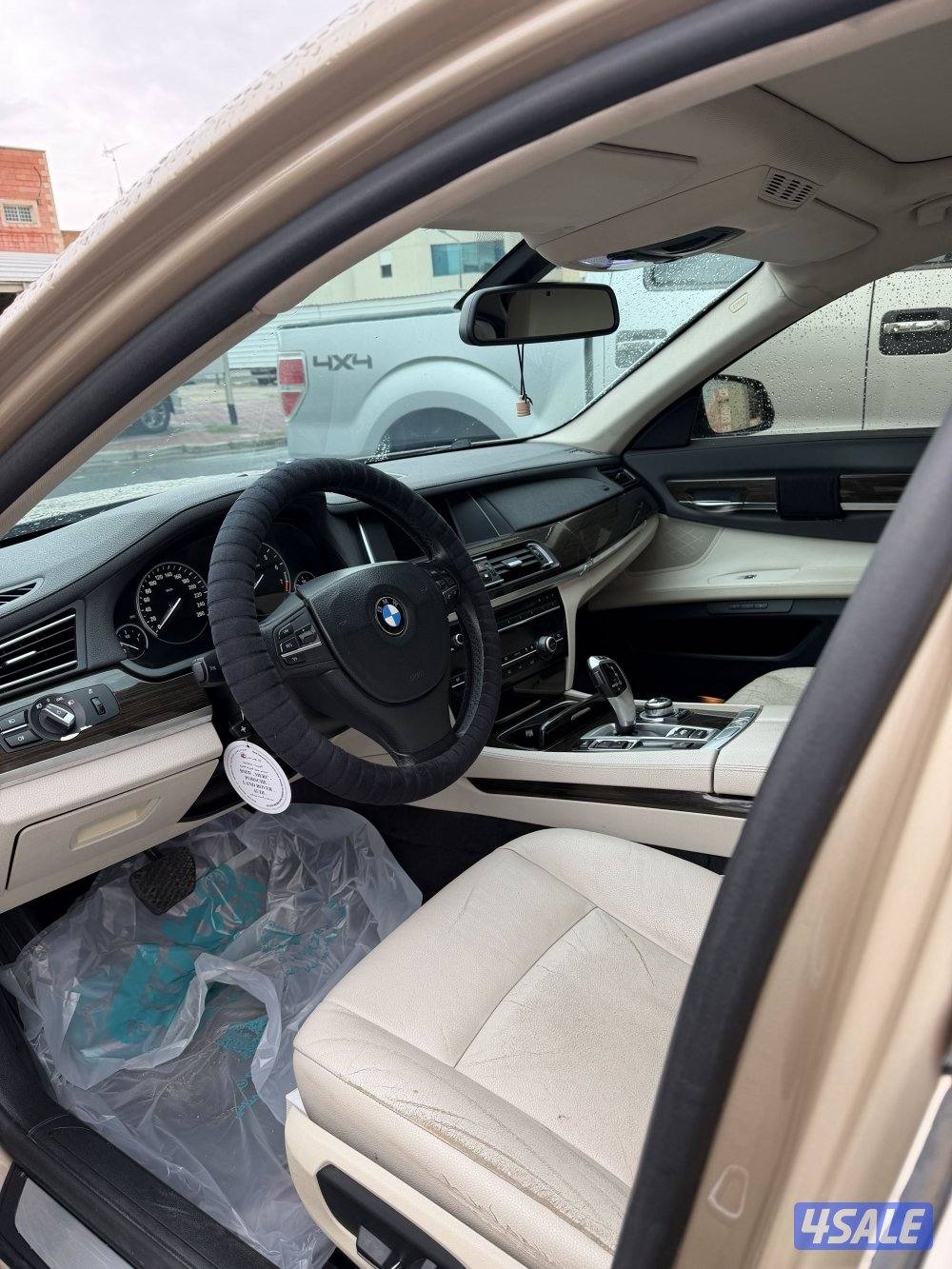 للبيع بي ام 730 الغانم 20134