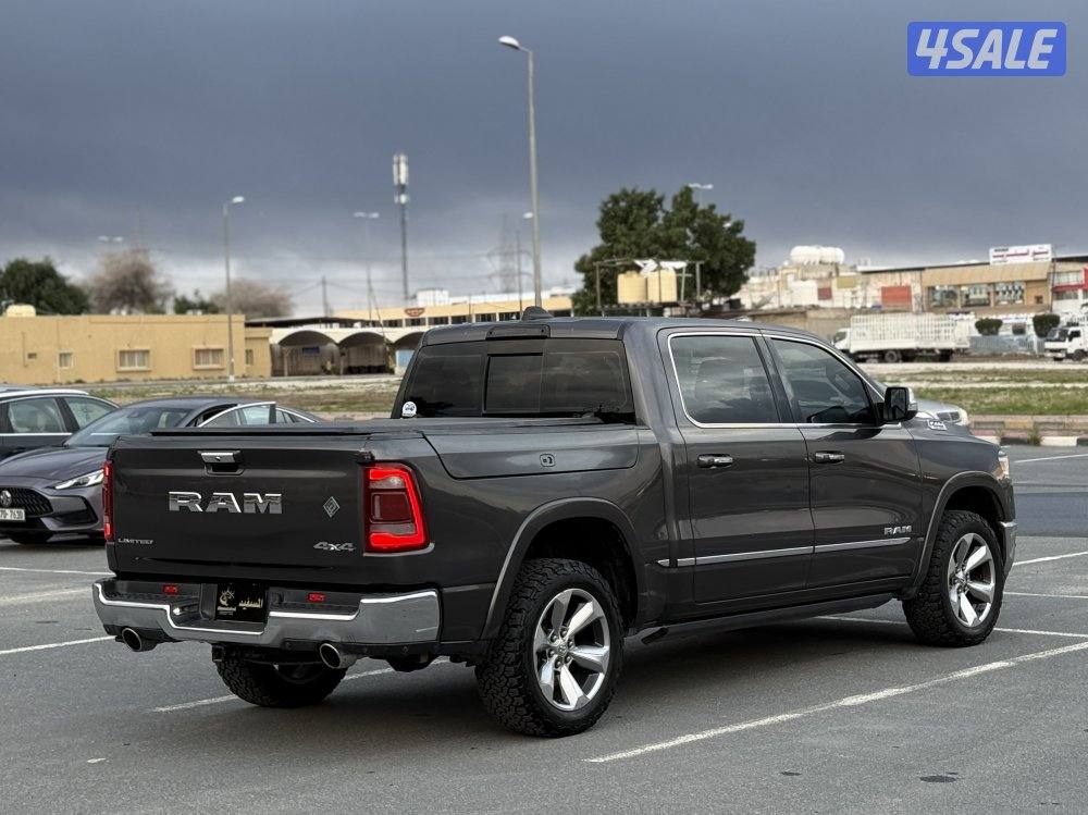 معرض المستفيد للسيارات3