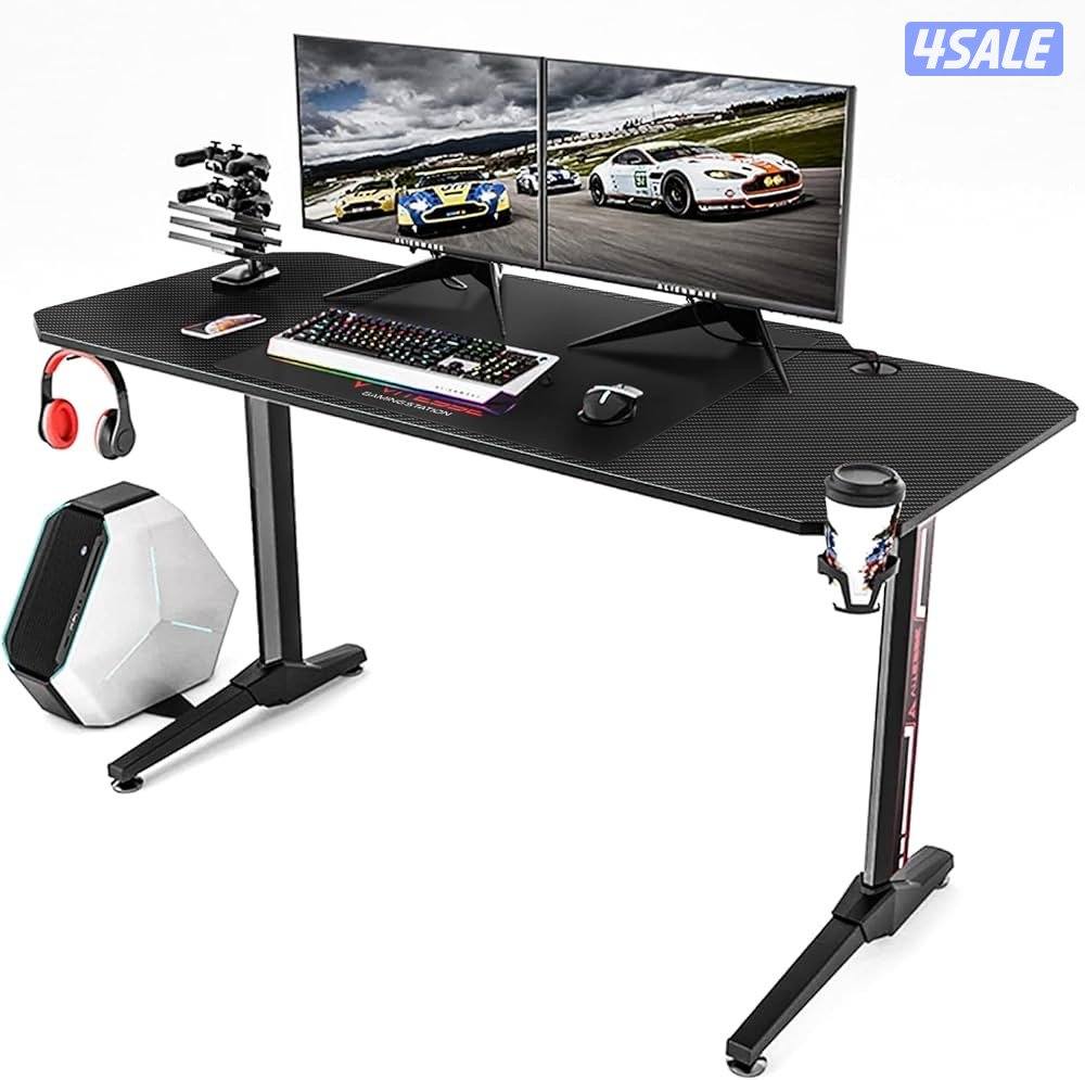 طاولة قيمنق حرف Tالطاولة نظيفة  وايضاً كرسي قيمنق نظيف1