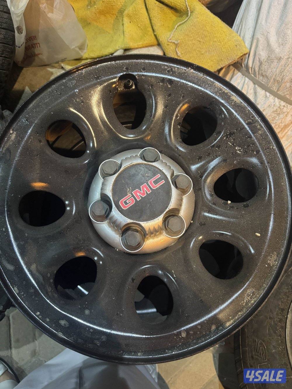 للبيع رنقات سيارة تاهو وسلفادور من  2007 الى  20130