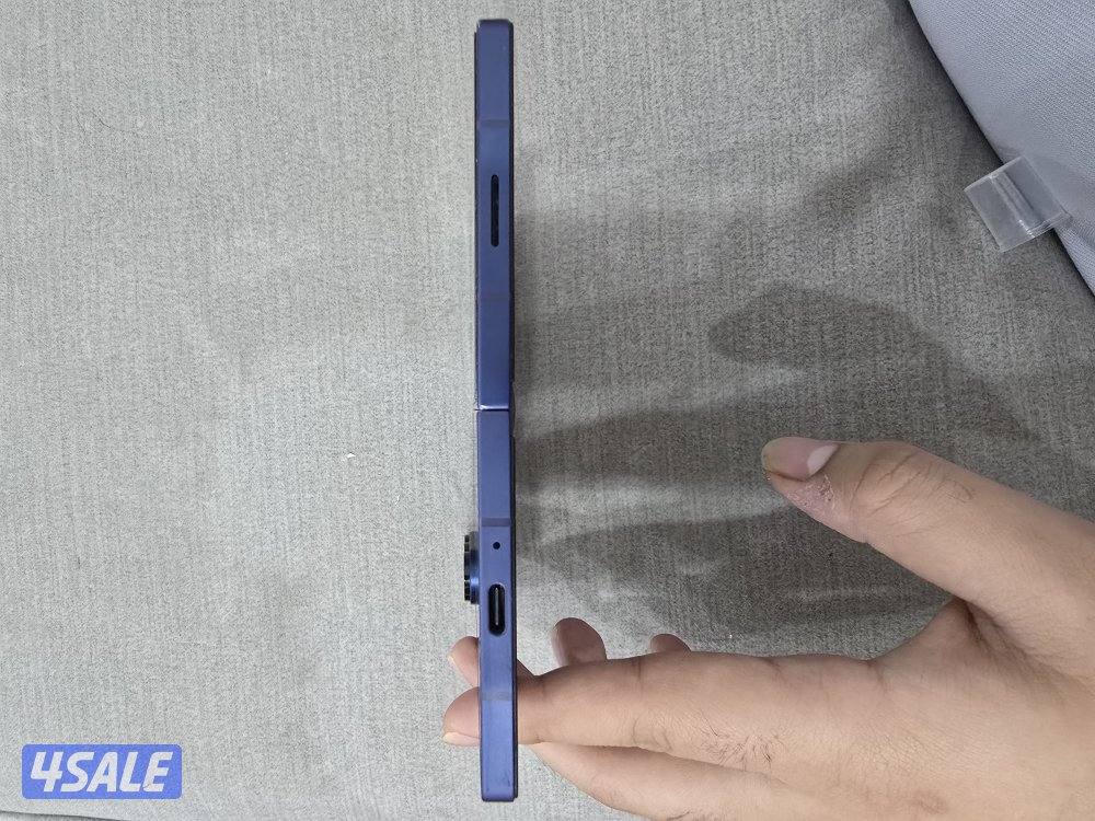 Samsung Galaxy Zfold 6 12/512Gb in good condition4