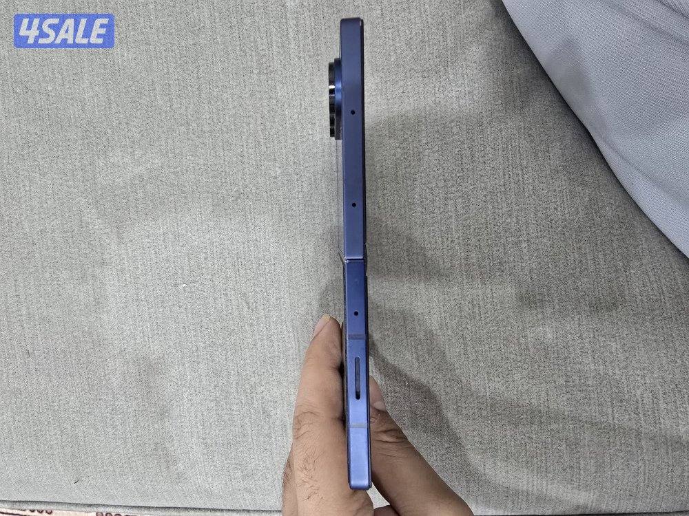 Samsung Galaxy Zfold 6 12/512Gb in good condition5