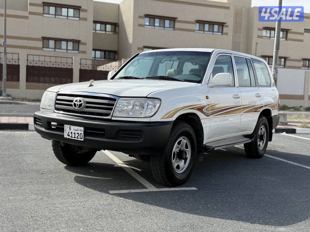 للبيع لاند كروزر بحاله فوق الممتازه0