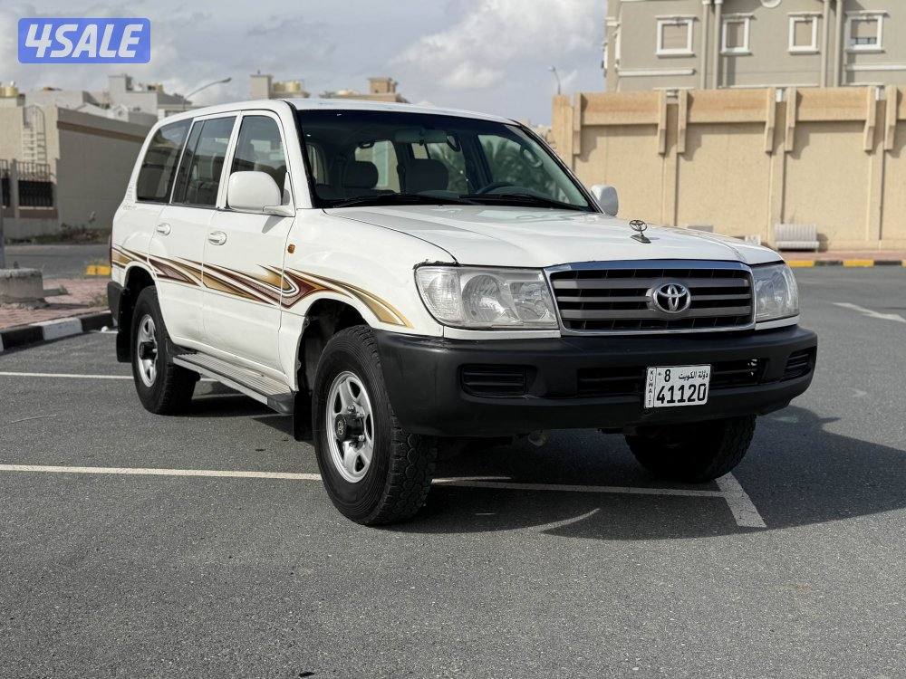 للبيع لاند كروزر بحاله فوق الممتازه1
