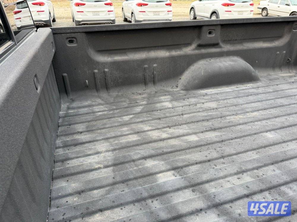 وانيت HD2500 بحالة المصنع كالجديد12