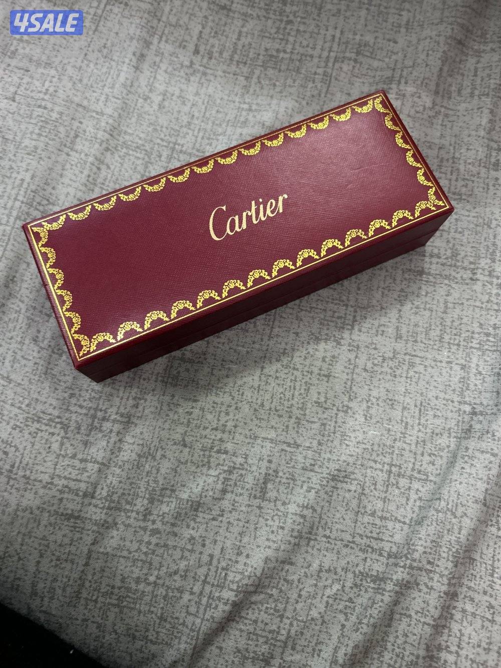 قلم كارتير ممتاز استعمال يوم فقط السعر على اليوم من بدايه 15 دينار0