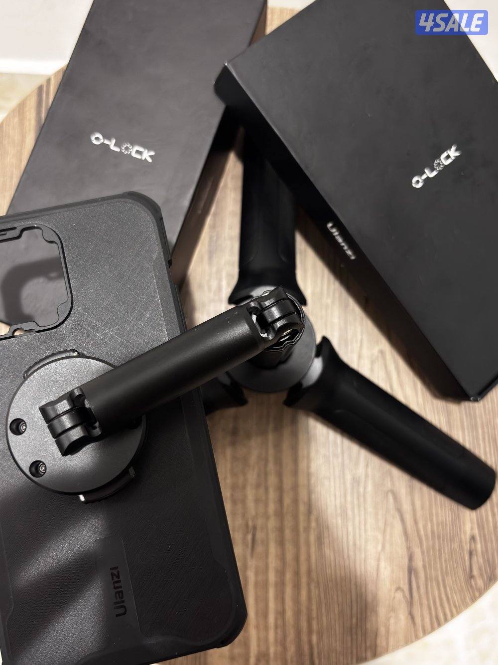 حامل للهاتف وعصا للتصوير منulanzi اصدار O_lock3