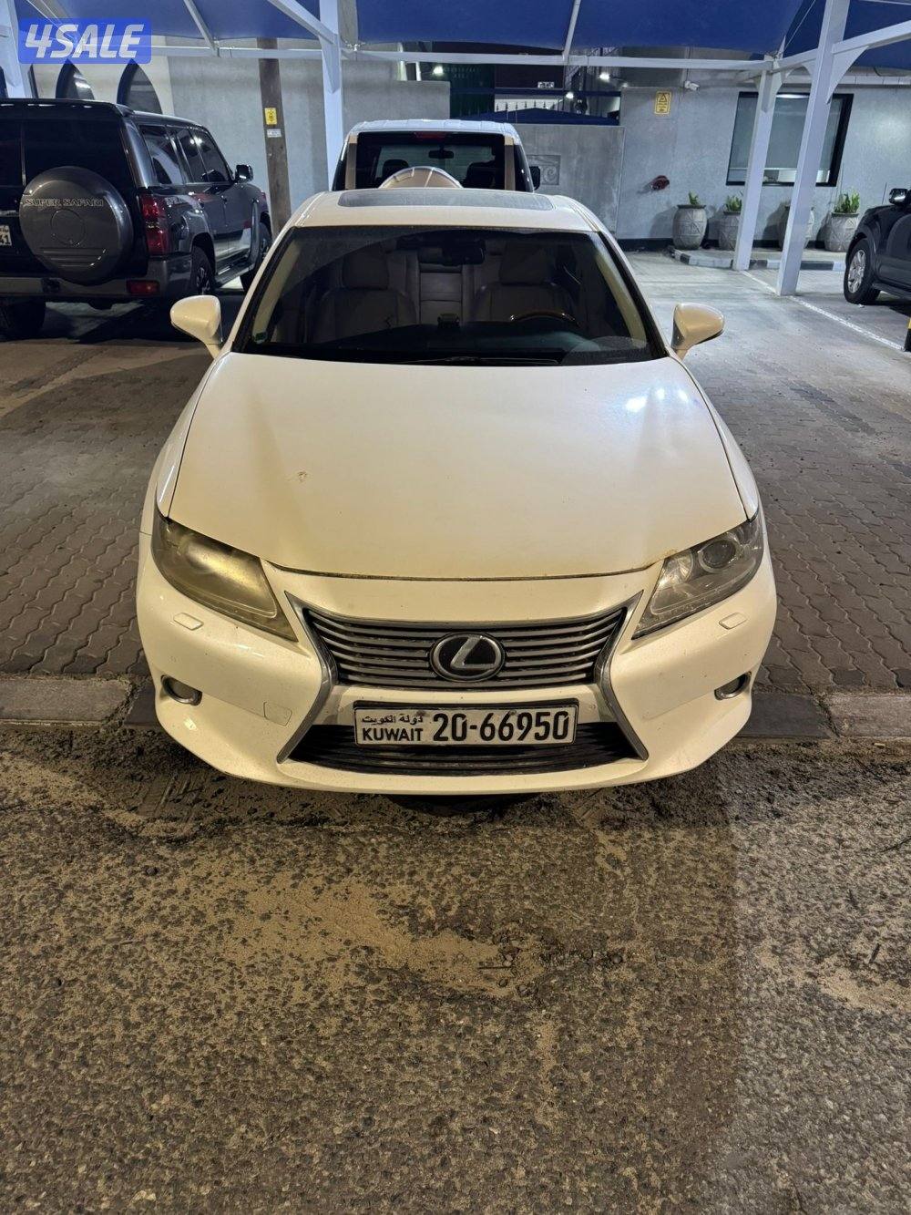 للبيع لكزس es2501