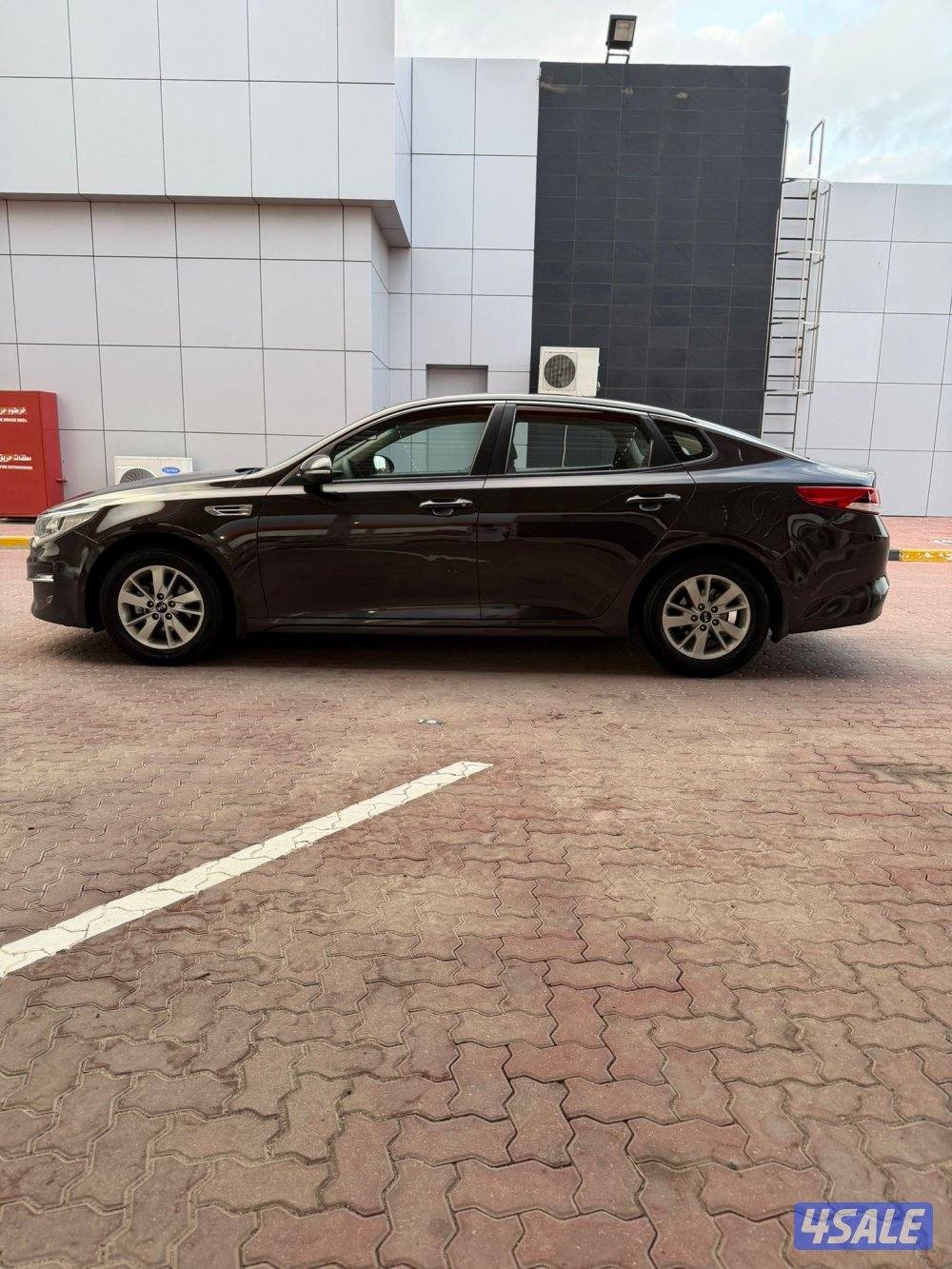 كيا اوبتيما عداد ١٧٧ الف بحاله ممتازه2