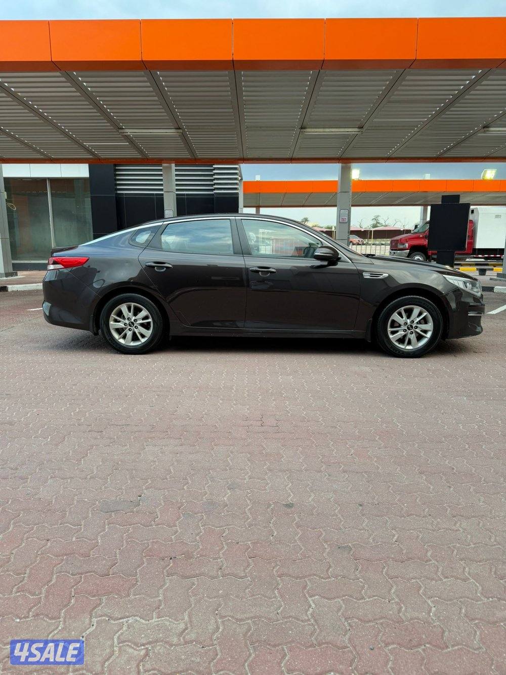 كيا اوبتيما عداد ١٧٧ الف بحاله ممتازه6