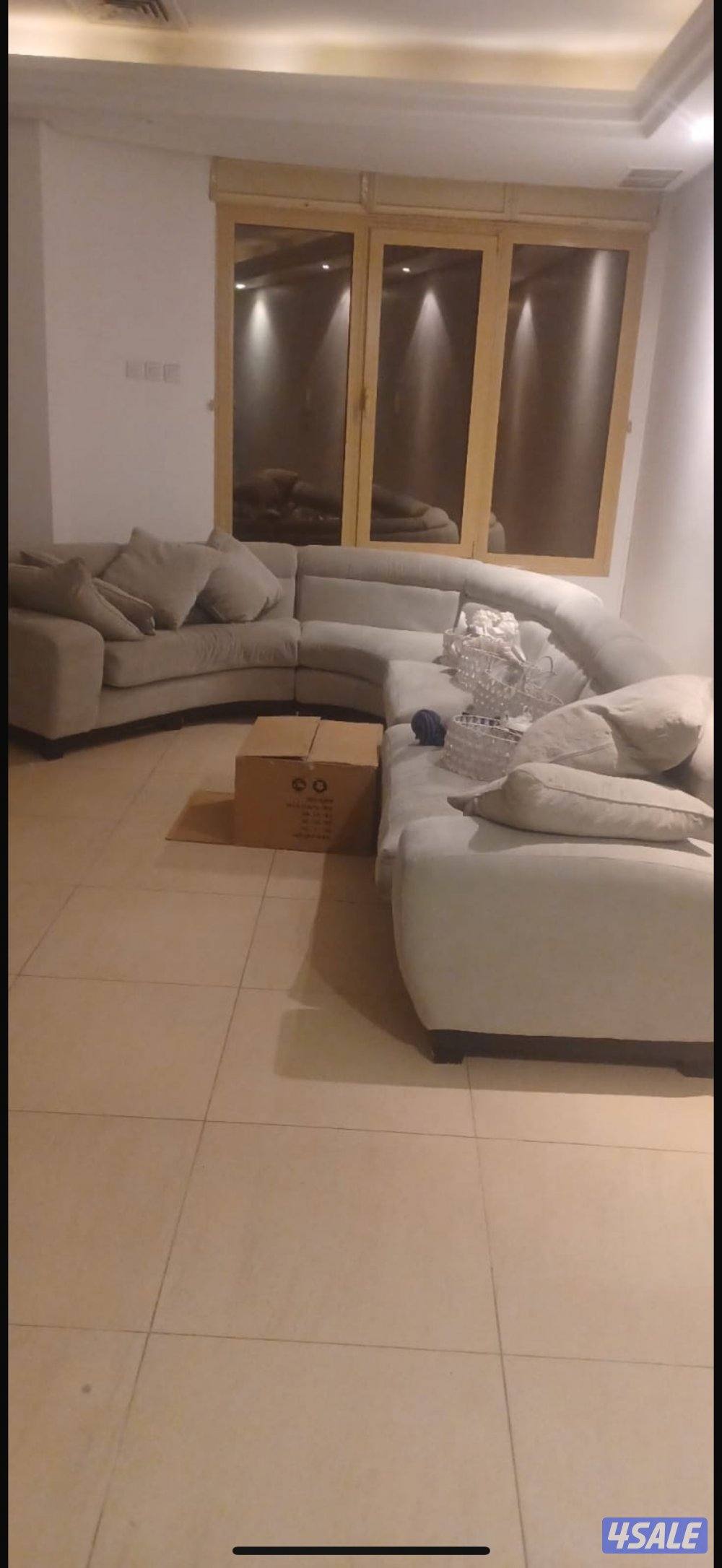 Sofa in good condition orignal price 3300