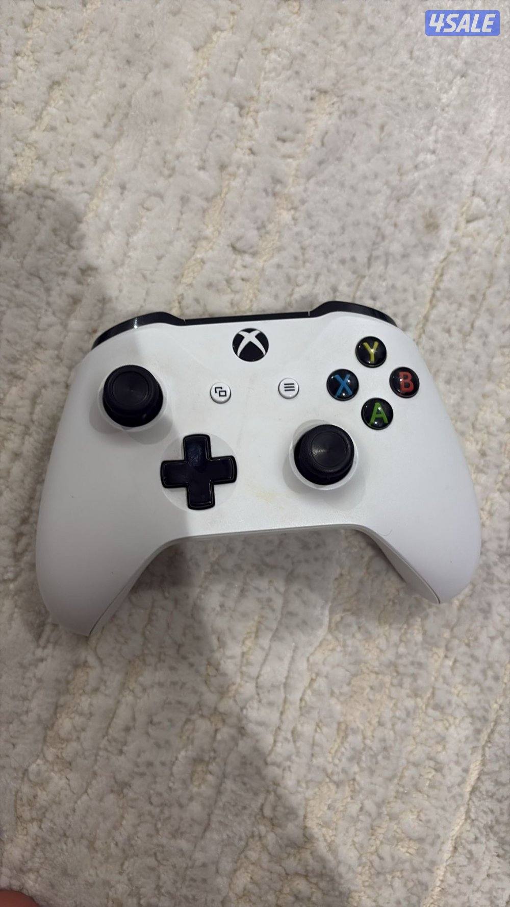 اكس بوكس وان إس بحالة الجديد  وكلمني خاص وما نختلف على السعر6