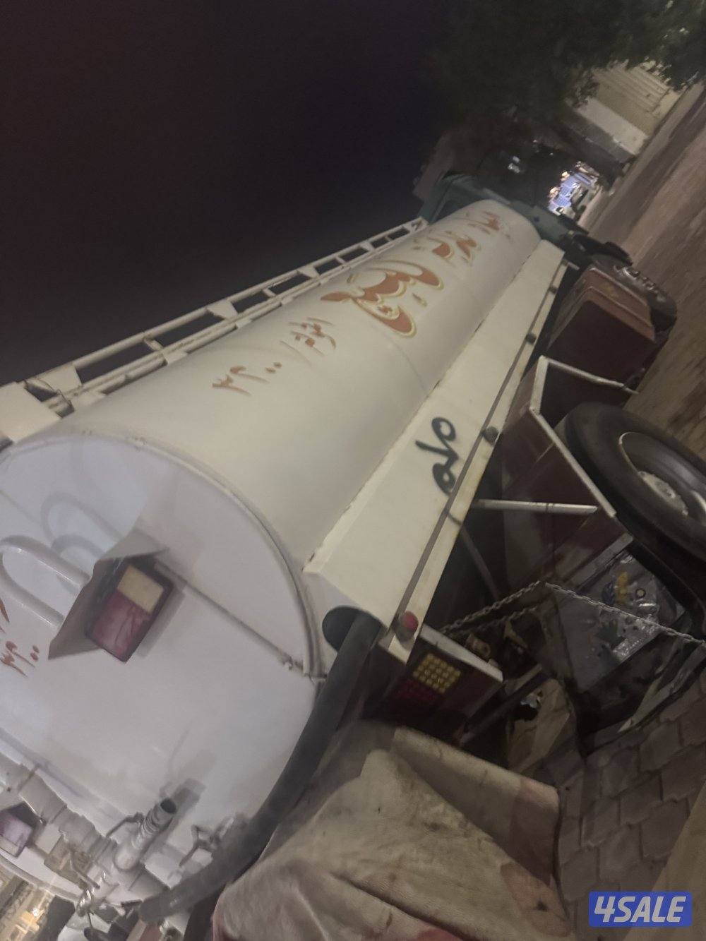 تنكر ماي 16/25 مديل ٨٩ ال بي مرسيدس عل السوم يرجى التواصل واتس1