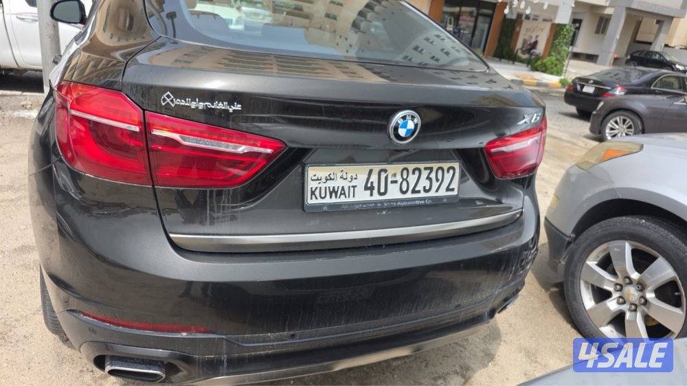 بيع سيارة X6 كامله المواصفات مفيش اي أصباغ فيها سرفيس منتظم12