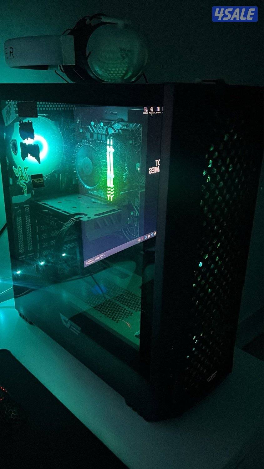 للبيع بيسي مع شاشتين0