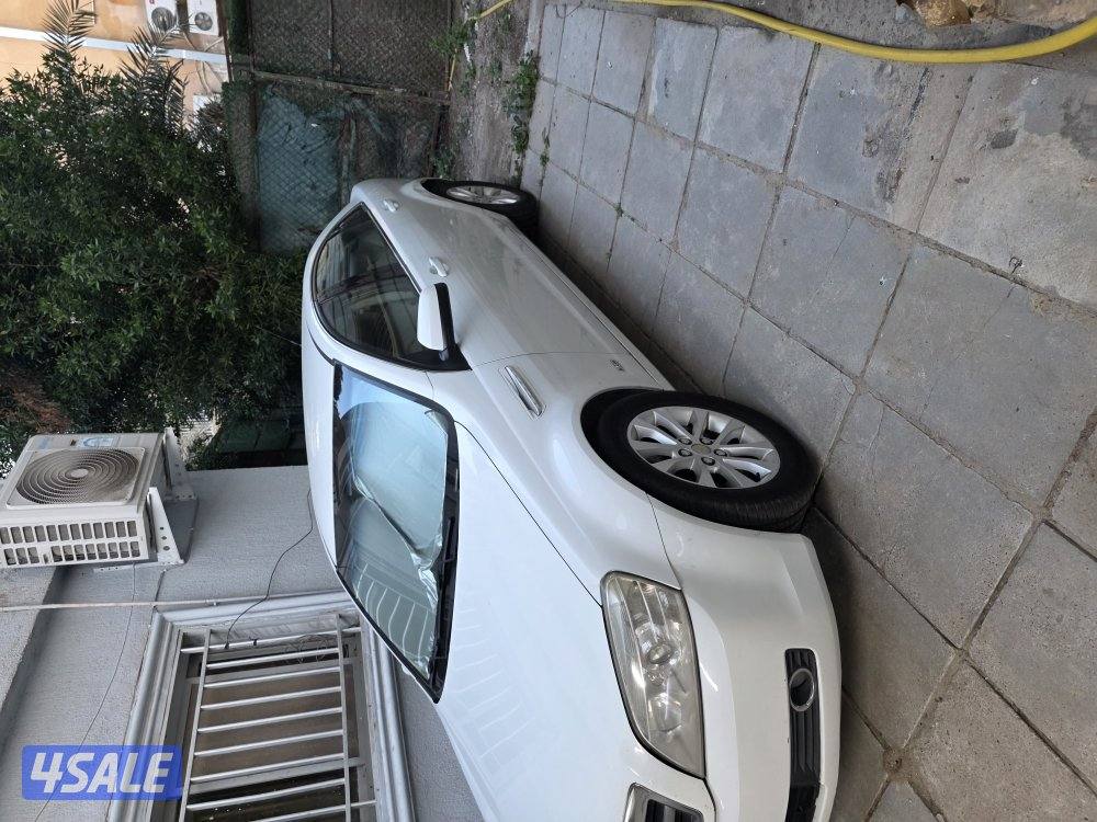 للبيع كابرس ltz موديل 2013 ماشيه 234 الف0