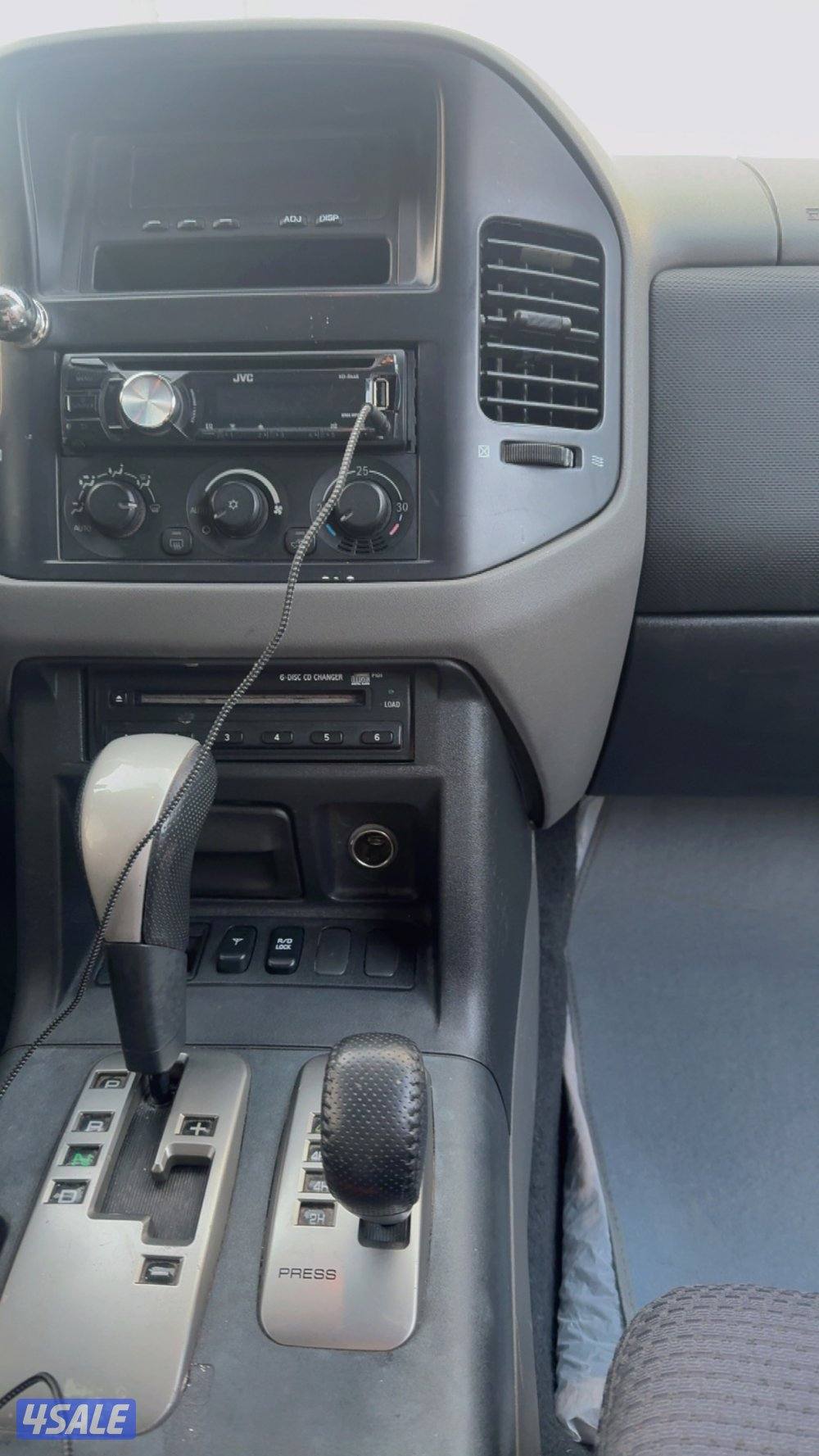 للبيع باجيرو3