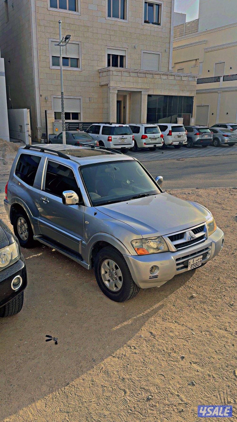 للبيع باجيرو4