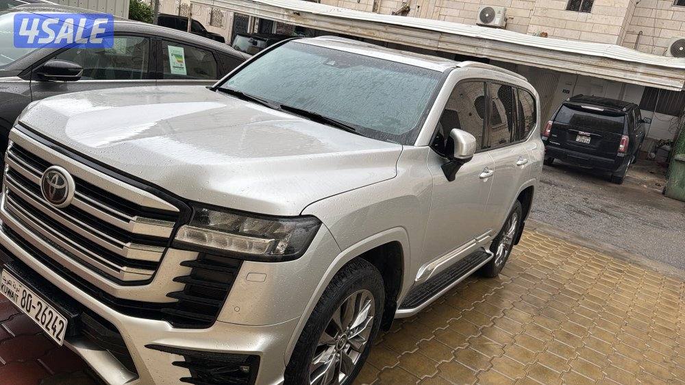 للبيع لاند ايرو اس تيربو 2023 ماشيء 56.500 الف شرط الفحص صبغ الوكاله2