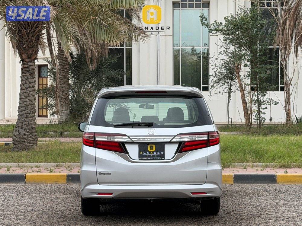 للبيع هوندا اوديسي موديل 2015 وارد الغانم4